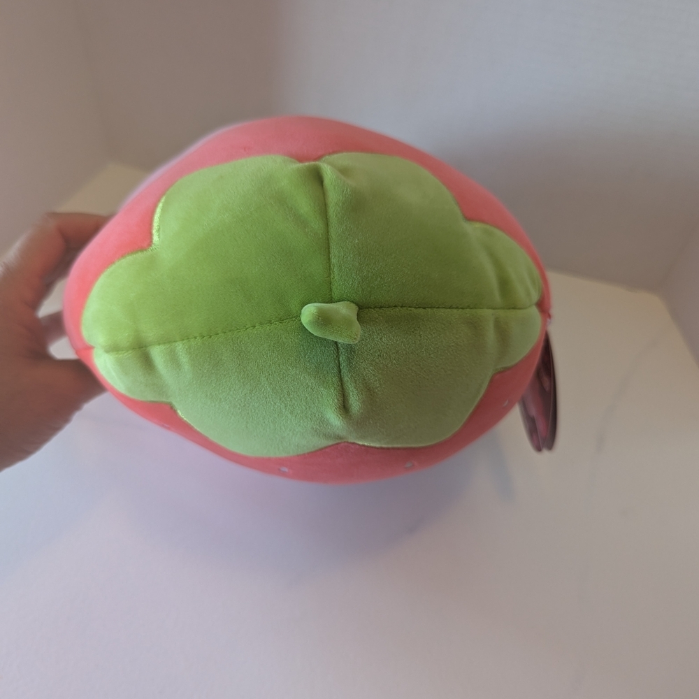 Original Squishmallows Scarlet Strawberry Valentine Plush - Red and Pink- NWT - Picture 9 of 9